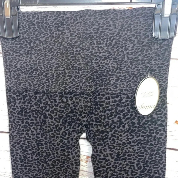 Soma leggings NWT - Picture 2 of 5